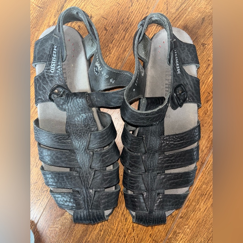 Mephisto Black Leather Men's Sandals